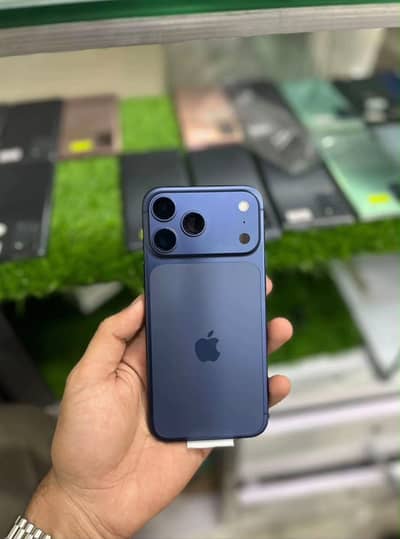 Apple iPhone 17 Pro Max SIM LOCKED