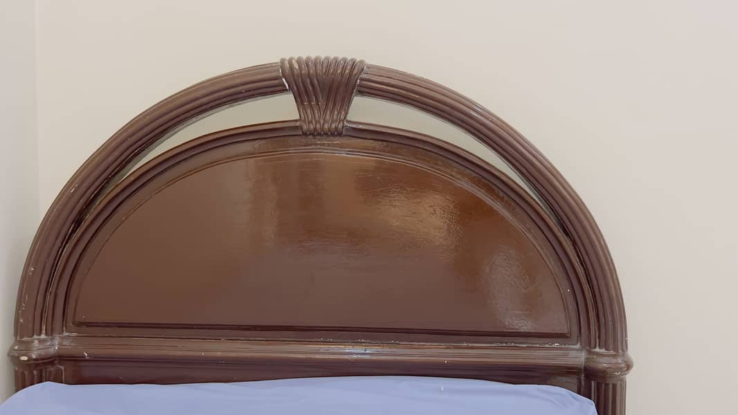 Solid Wood Bed — Elegant Classic Design 0