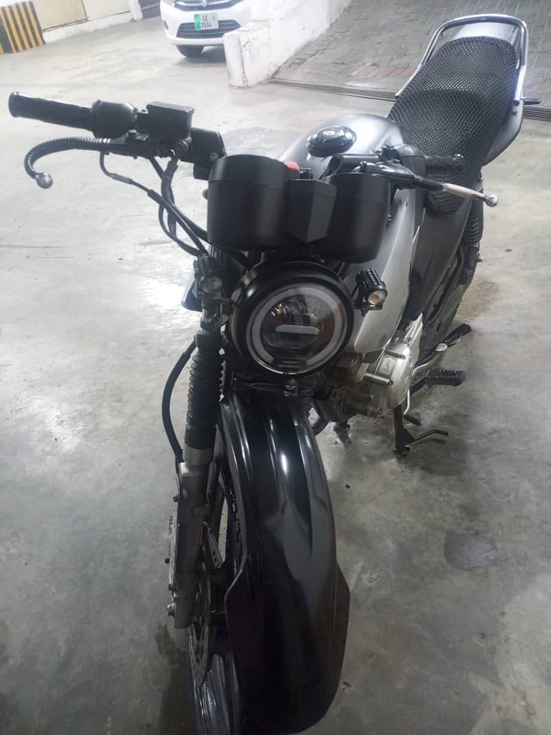 YBR 2015 Modified 0