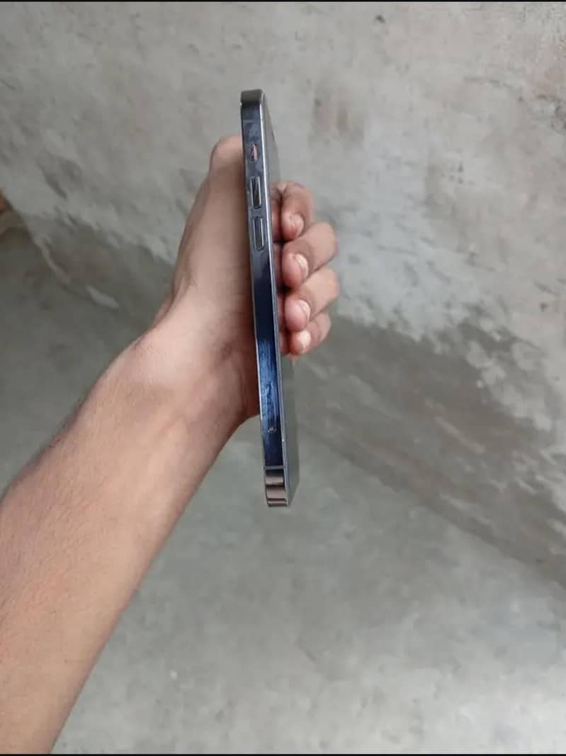Apple iPhone 12 Pro 5