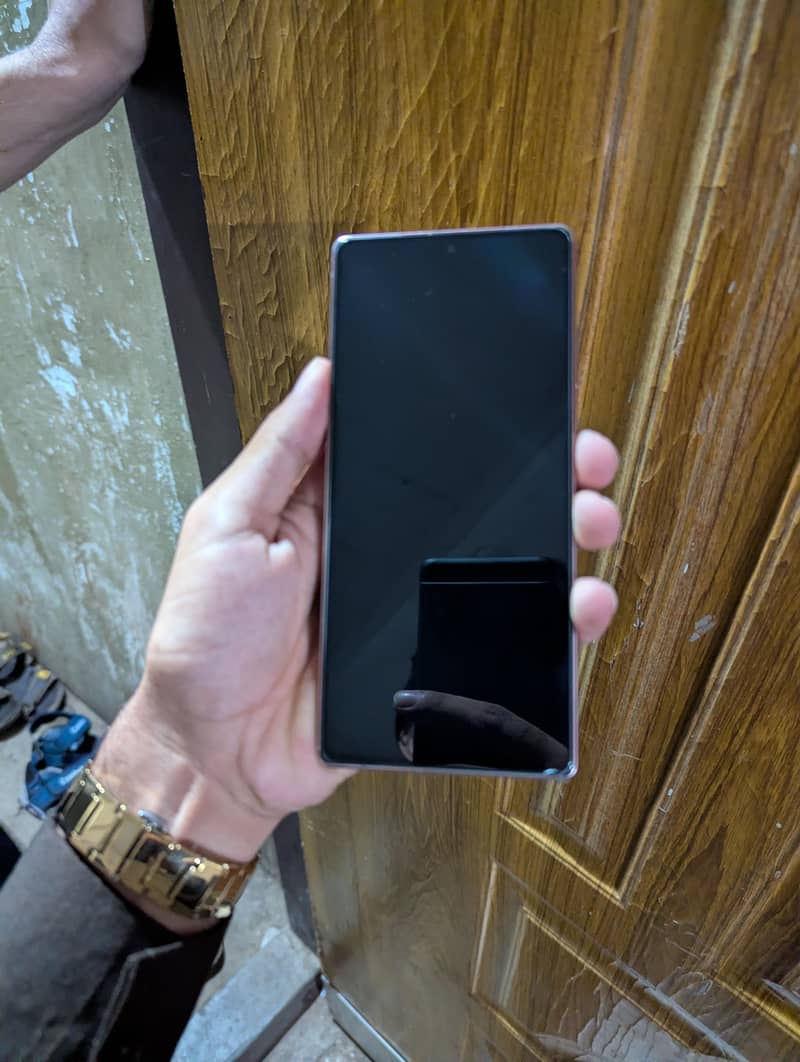 Samsung Mobile Note 20 1