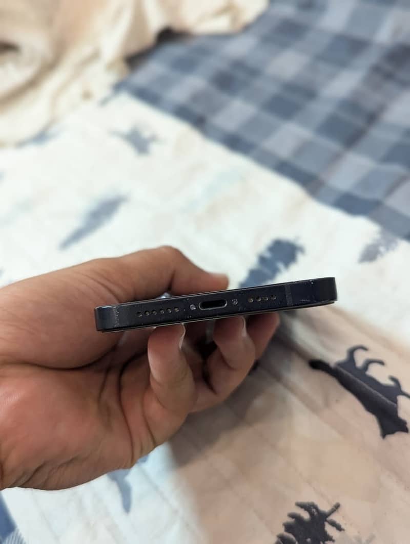 Apple iPhone 14 plus 4