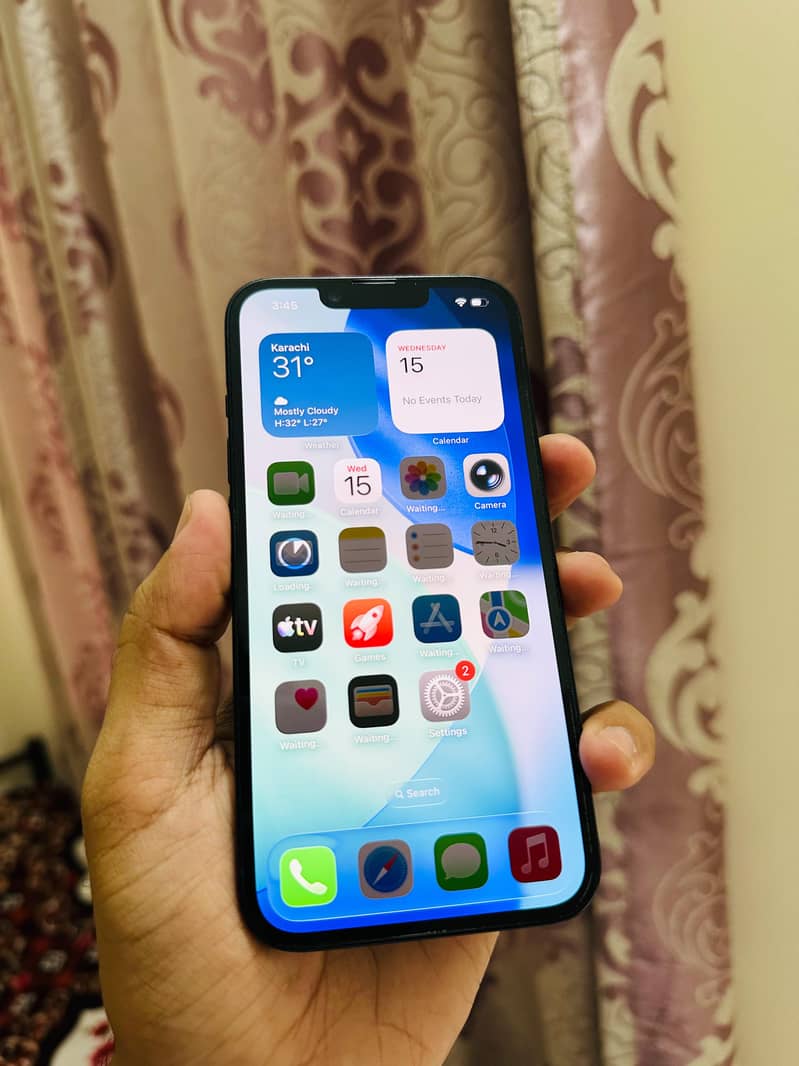 iPhone 14  jv 1