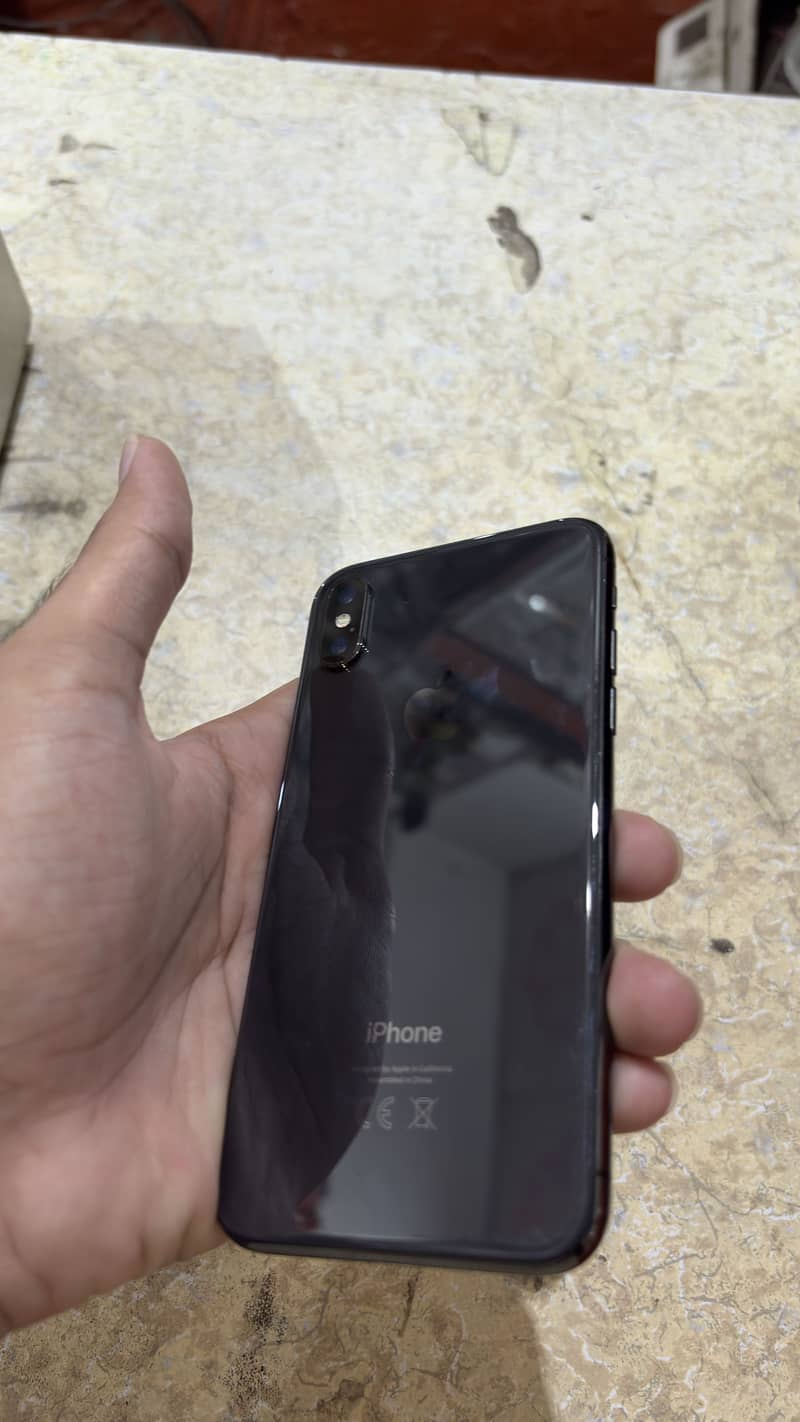 Apple iPhone X 2