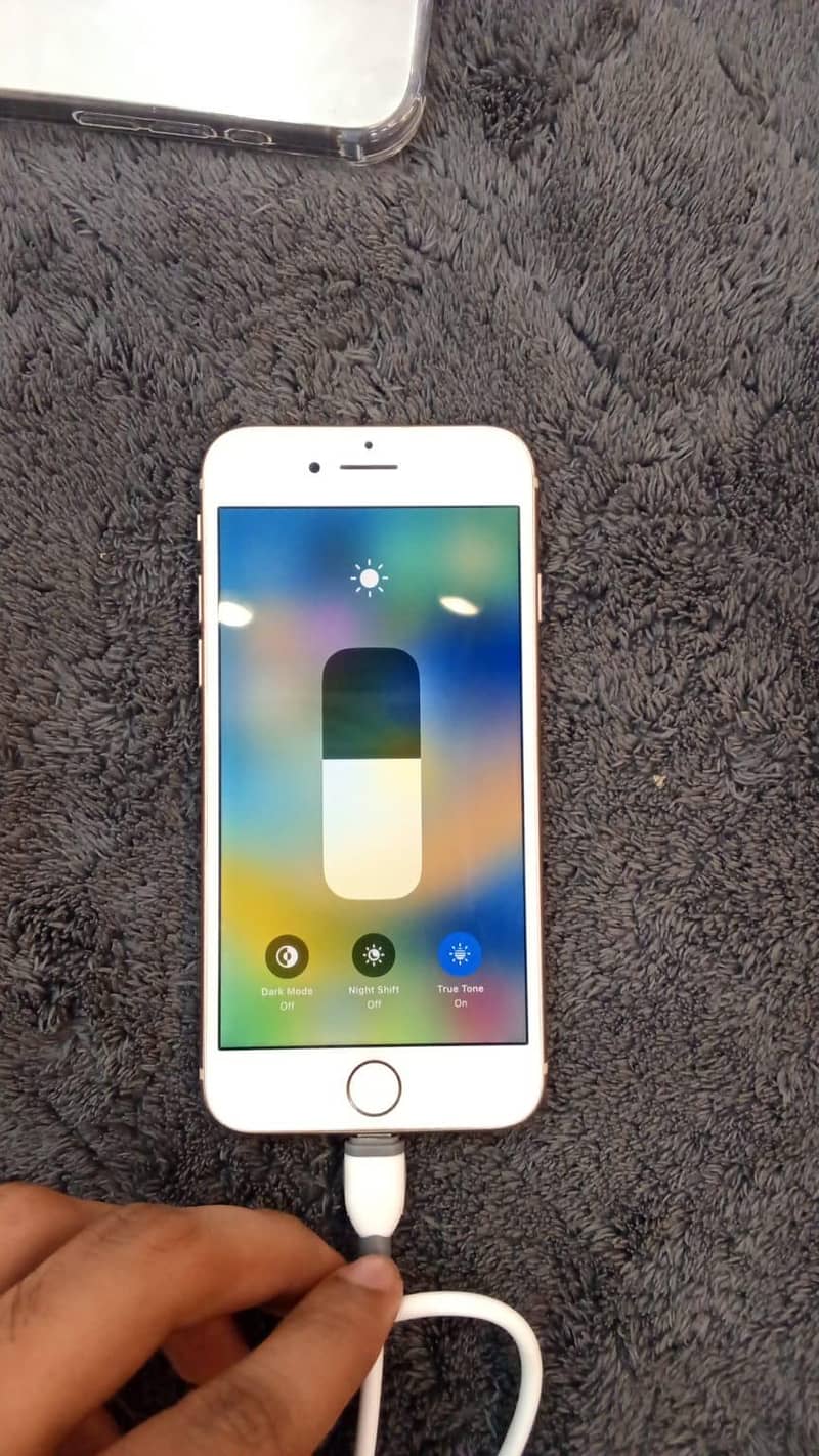 Apple iPhone 8 2
