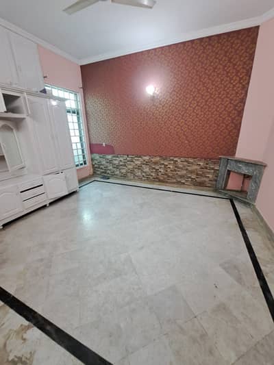 10Marla 1.5 Storey House For Rent