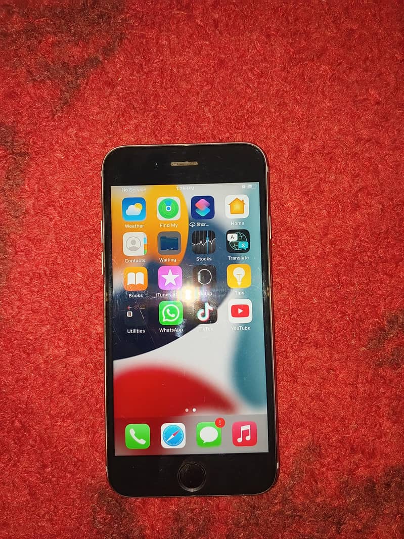 Apple iPhone 6S 4