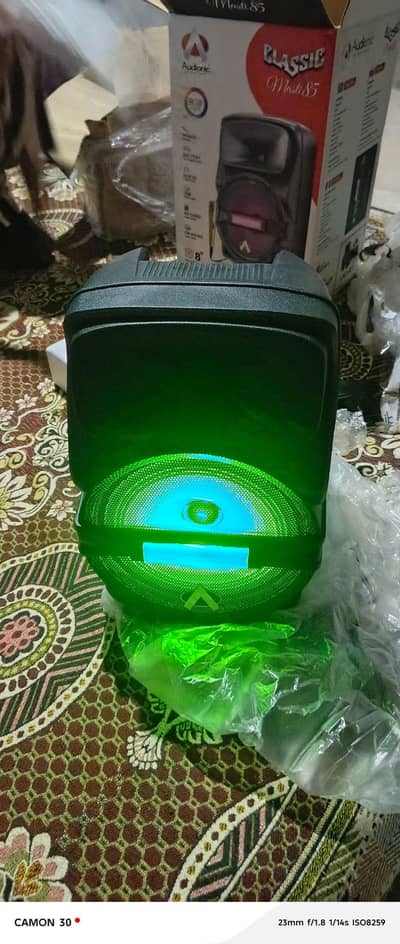 new speakers for sale 1year warranty audionic
