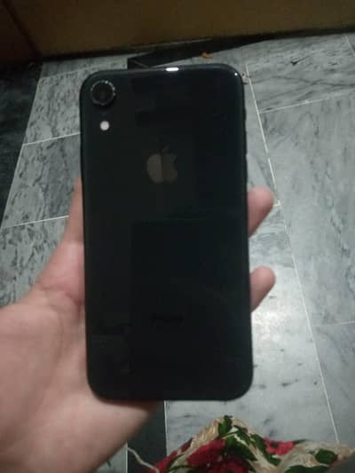 Apple iPhone XR