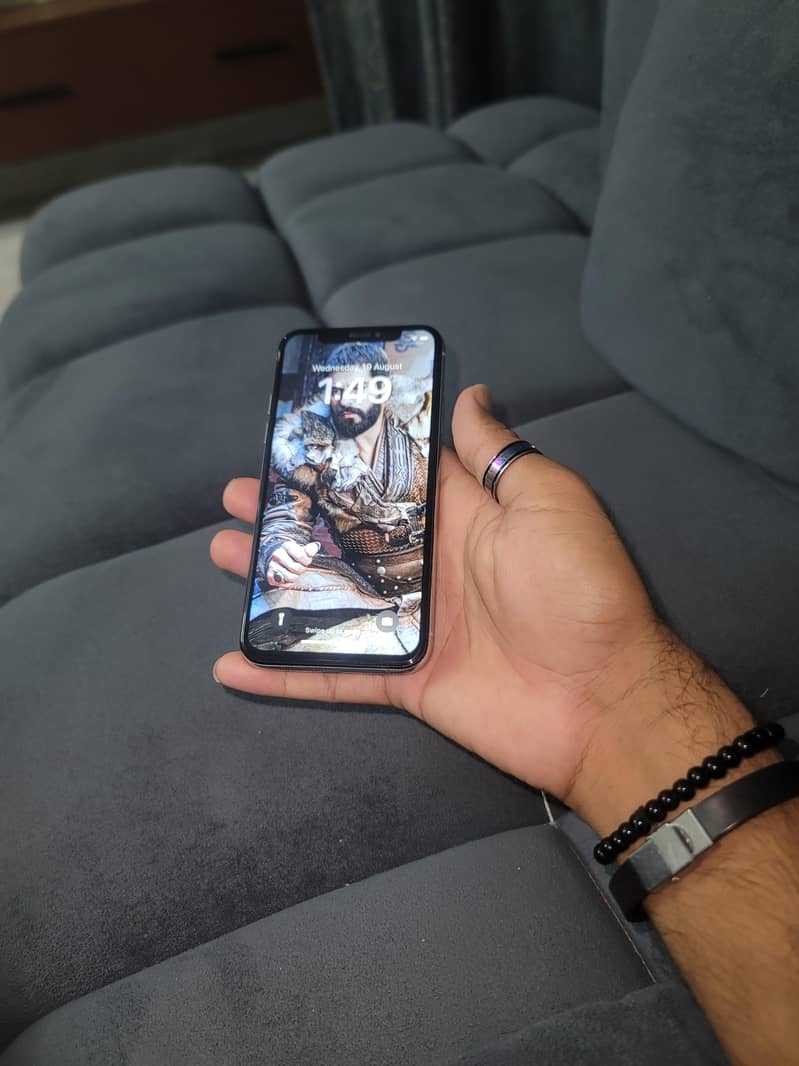 Apple iPhone X 1