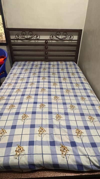 Iron bed Single, Qty. 02 with mattress, ek 24000 ka
