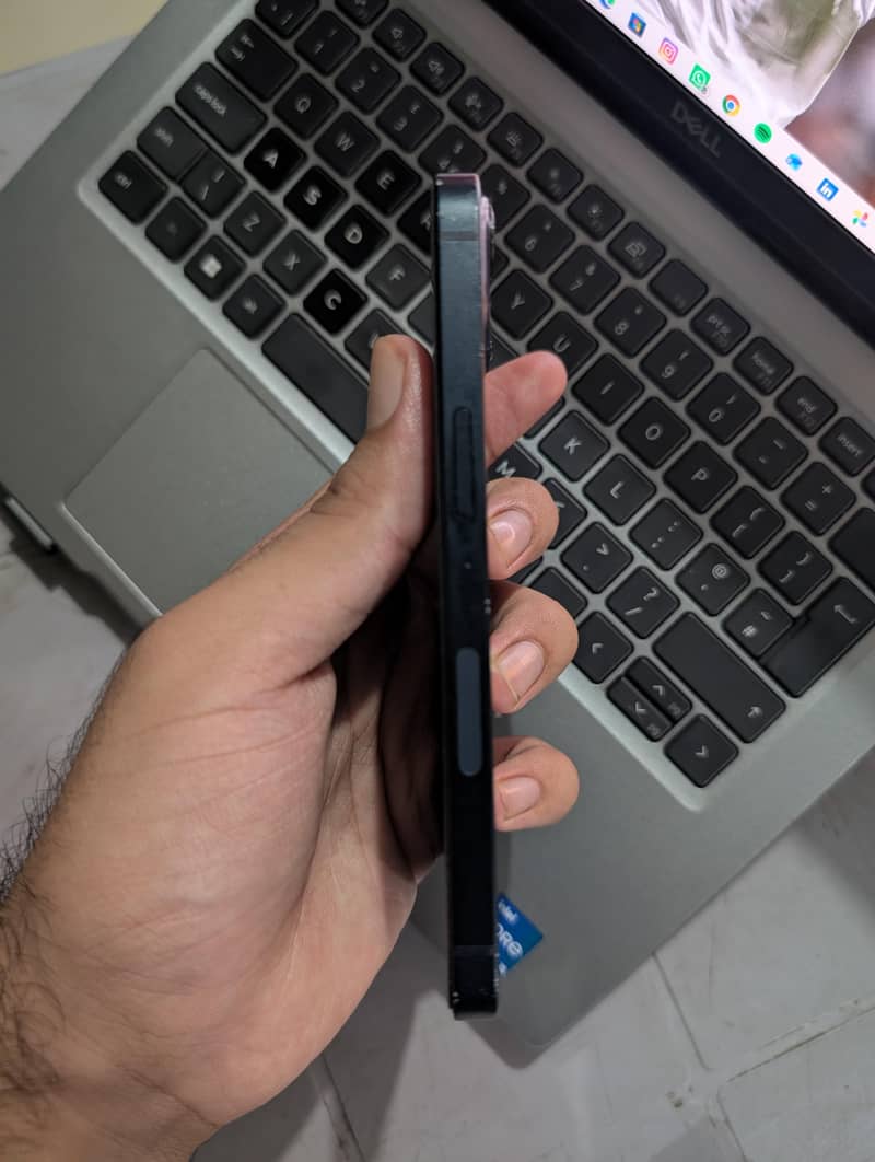 Apple iPhone 13 jv 2