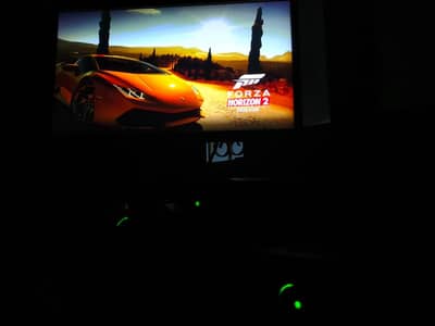 XBOX 360 SLIM (10/10] mint condition . GAMES PRESINTALLED .