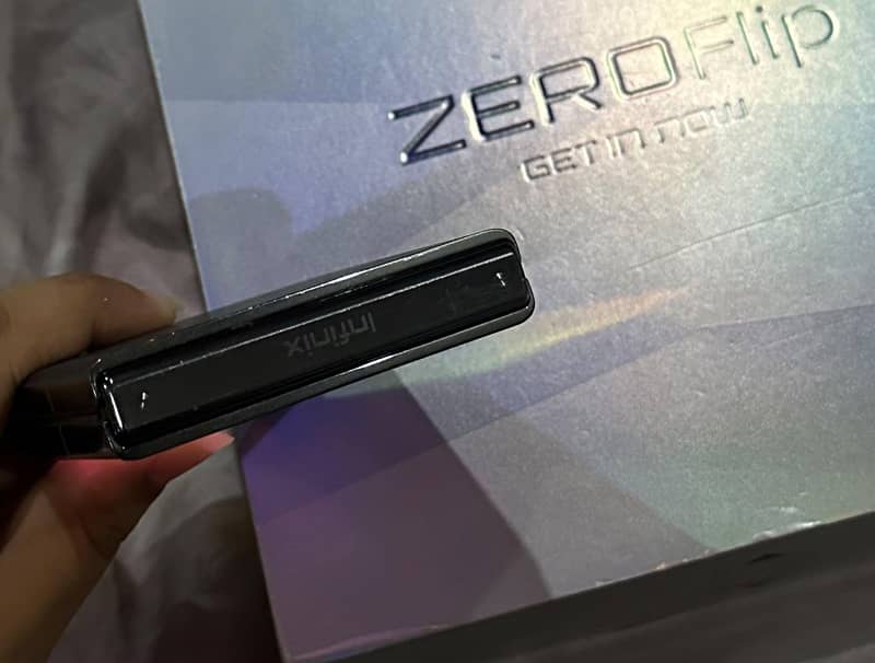 Infinix Zero Flip 5