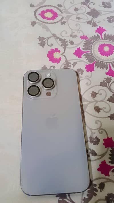 Apple iPhone 15 Pro