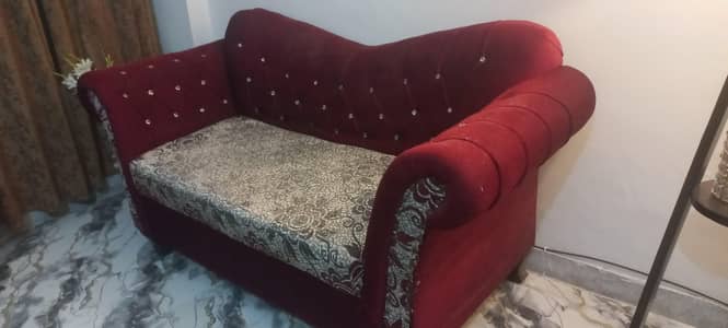 5 sitter sofa with table  urgent sale