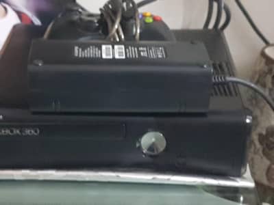 xbox 360 slim with all aceessories