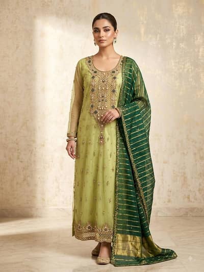 Ready to wear. 3 piece dress on wedding and party wear