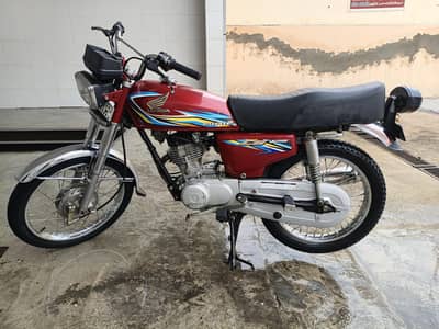 Honda 125 Model 2017 03098680974