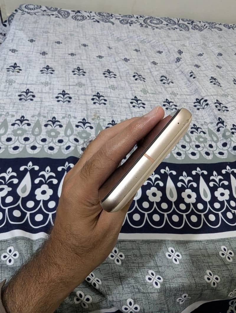 Google Pixel 8 5