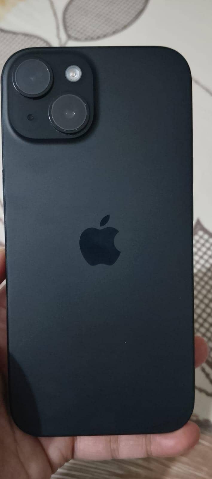 iPhone 15 2