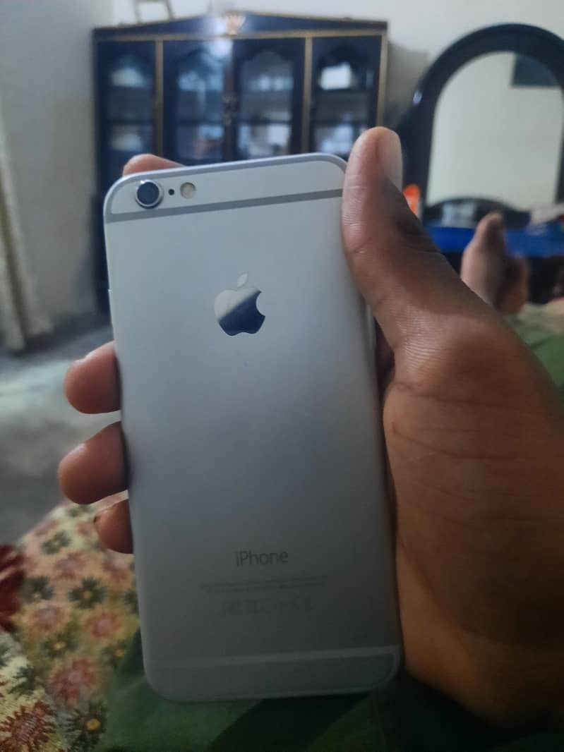 Apple iPhone 6 1