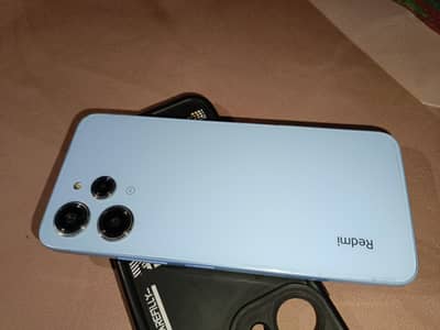 Xiaomi Redmi 12