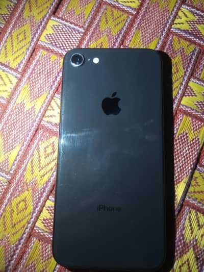 Apple iPhone 8