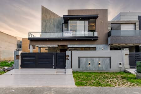 Ultra-Modern 10 Marla House For Sale In Prime Block DHA Phase 4 Lahore