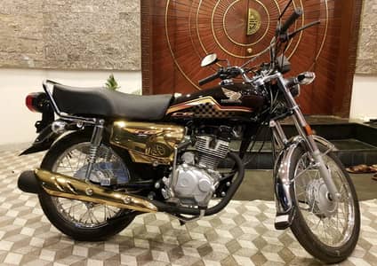 Gold Edition 2024 Honda CG 125