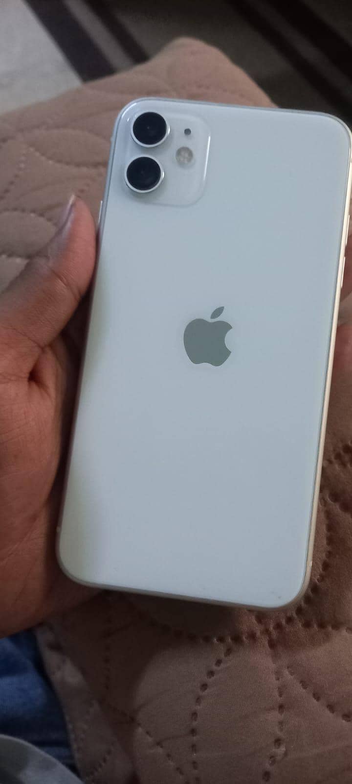 Apple iPhone 11 0
