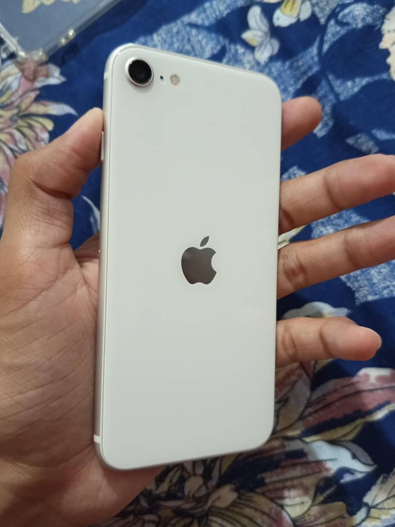 Apple iPhone SE 0