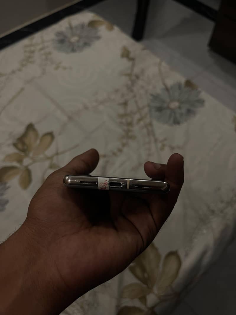 Google Pixal 7pro 1