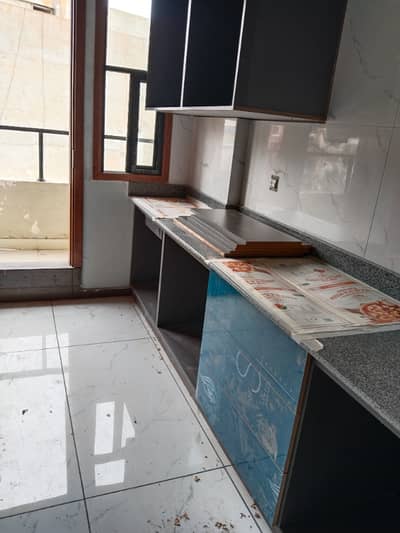 Brend new flat for sell 3bead lounch DHA phase 2 Ext