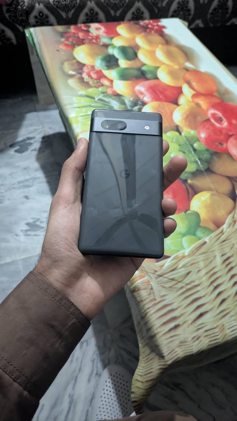 Google Pixel 7a 2