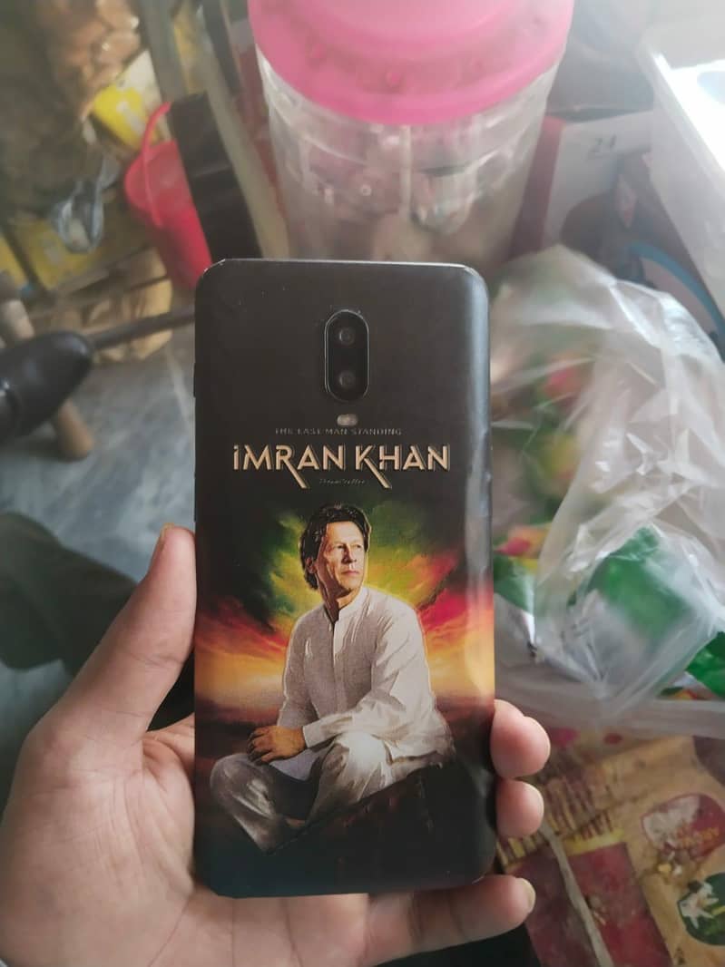 One Plus 6T 1