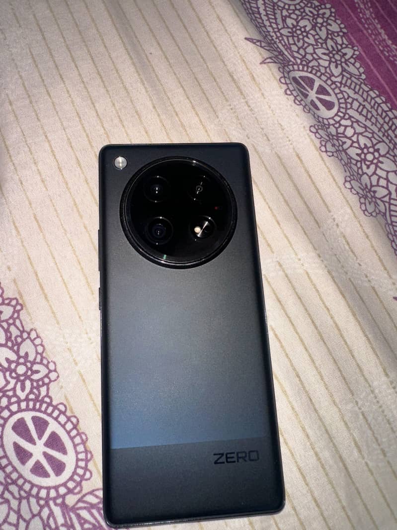 Infinix Zero 40 0