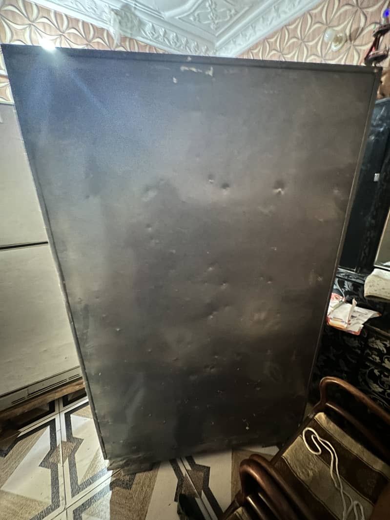 Double sheet wardrobe 3