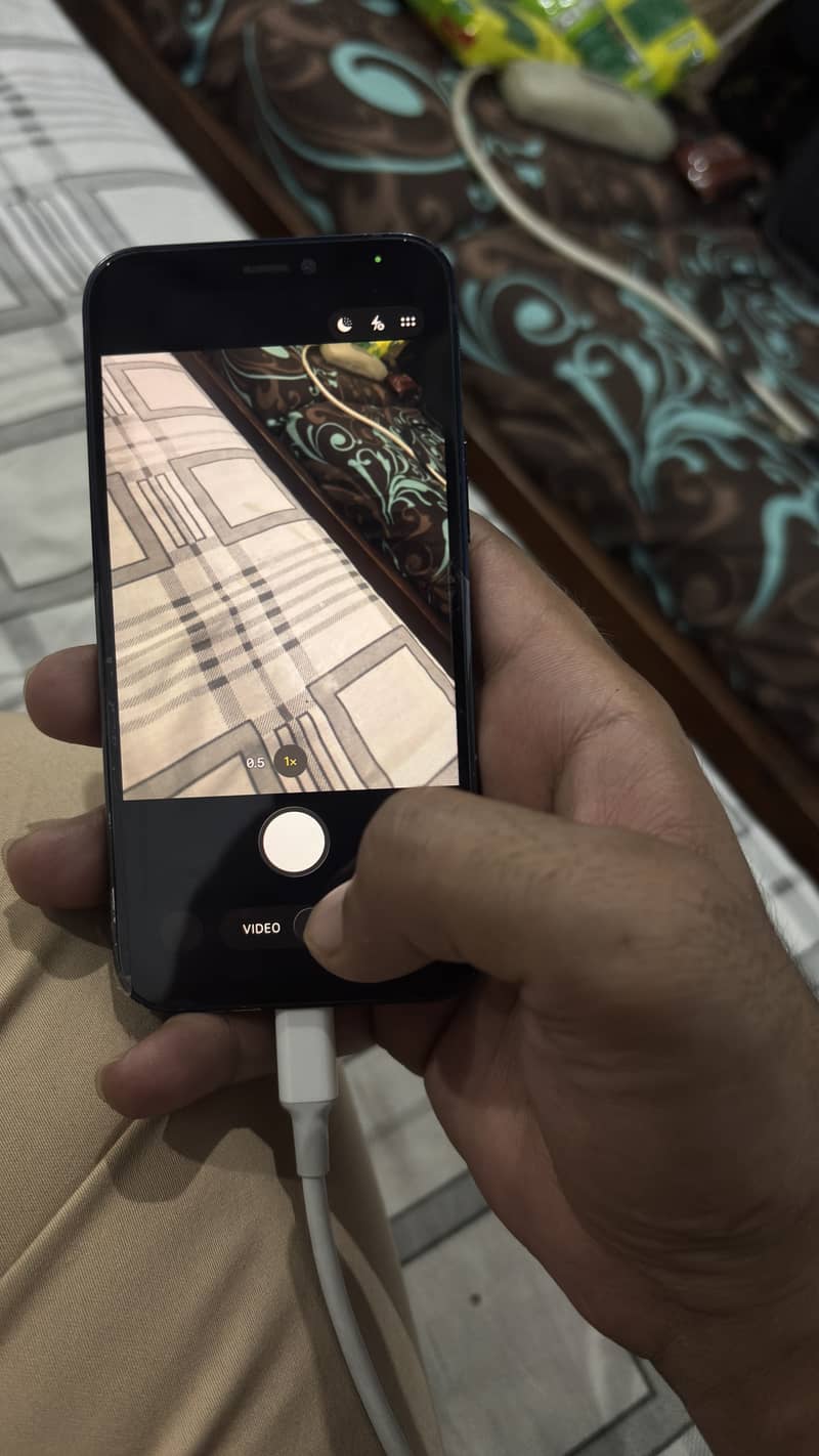 Apple iPhone 12 mini 2