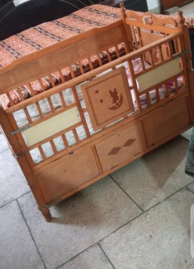 baby cot urgent sale