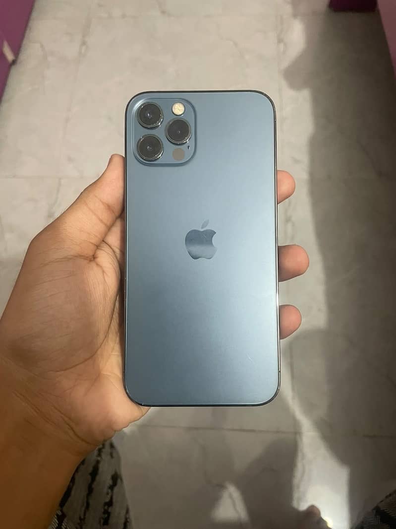 Apple iPhone 12 Pro 2