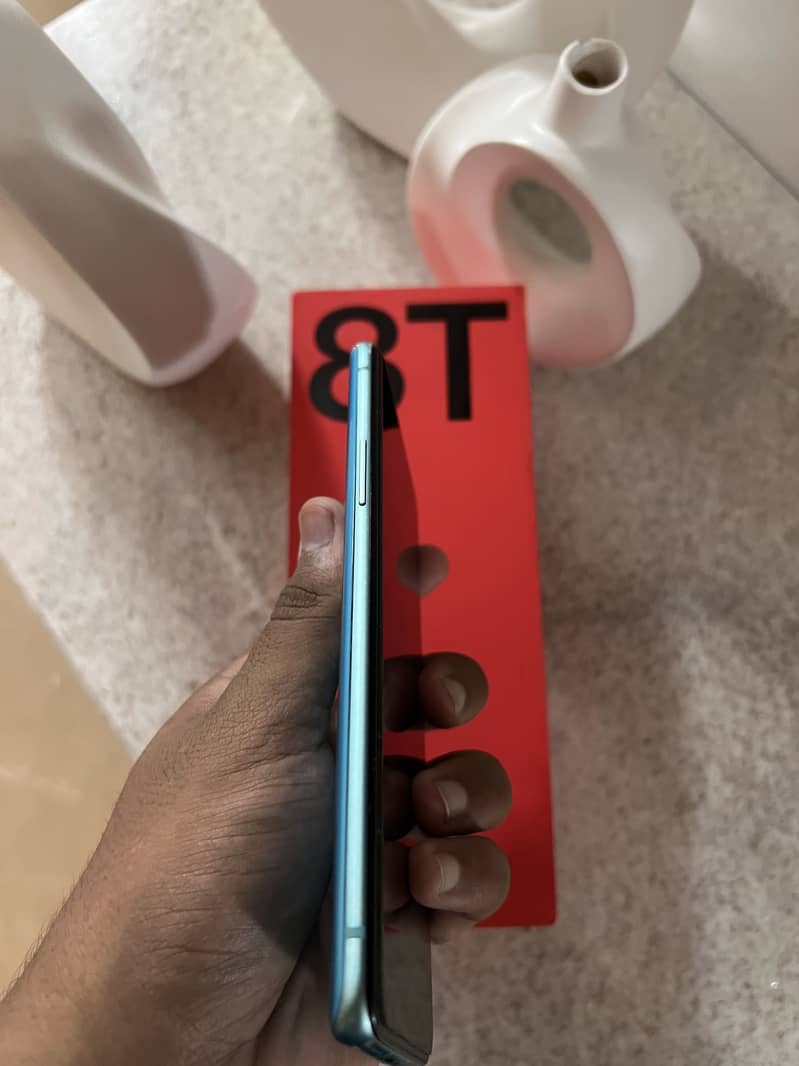 One Plus 8T 4