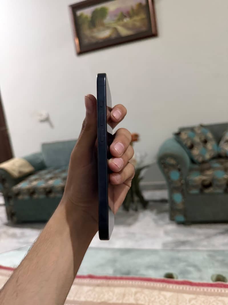 Apple iPhone 15 Pro 1