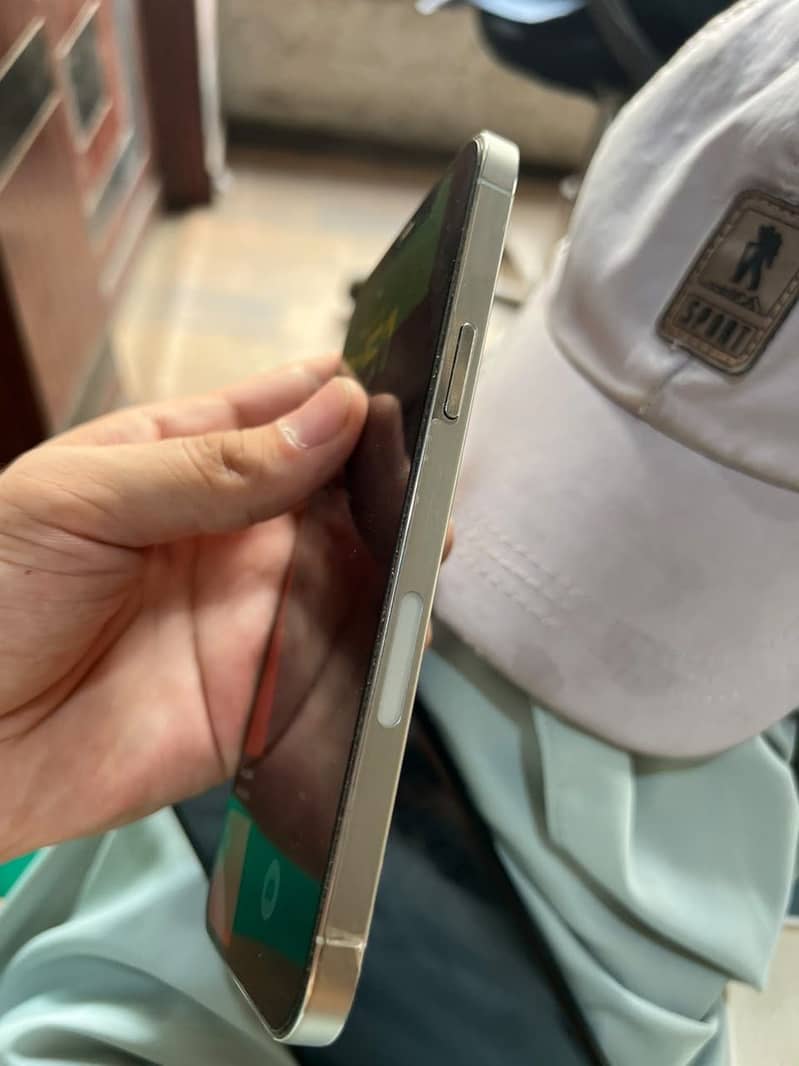 Apple iPhone 12 Pro Max 3