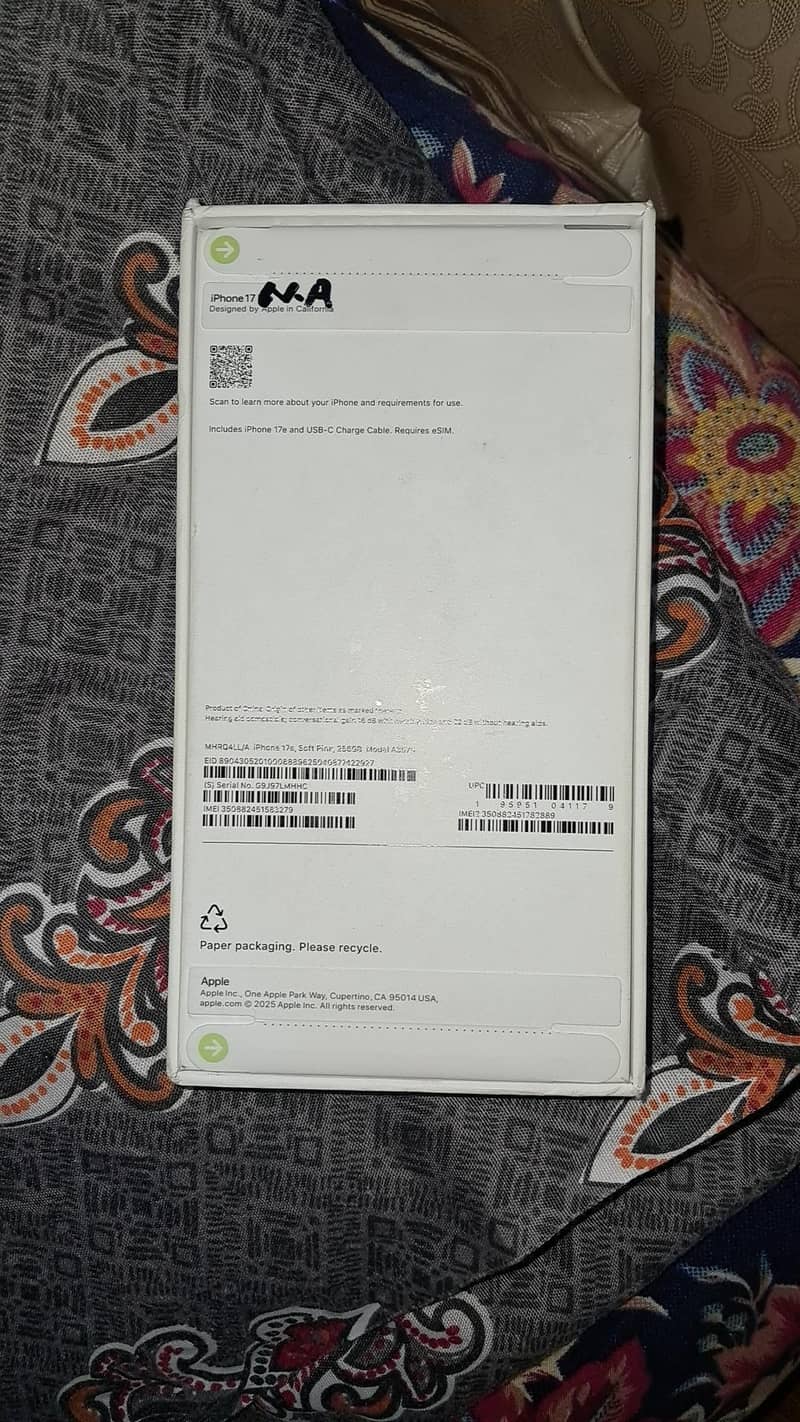 Apple iPhone 17e 0