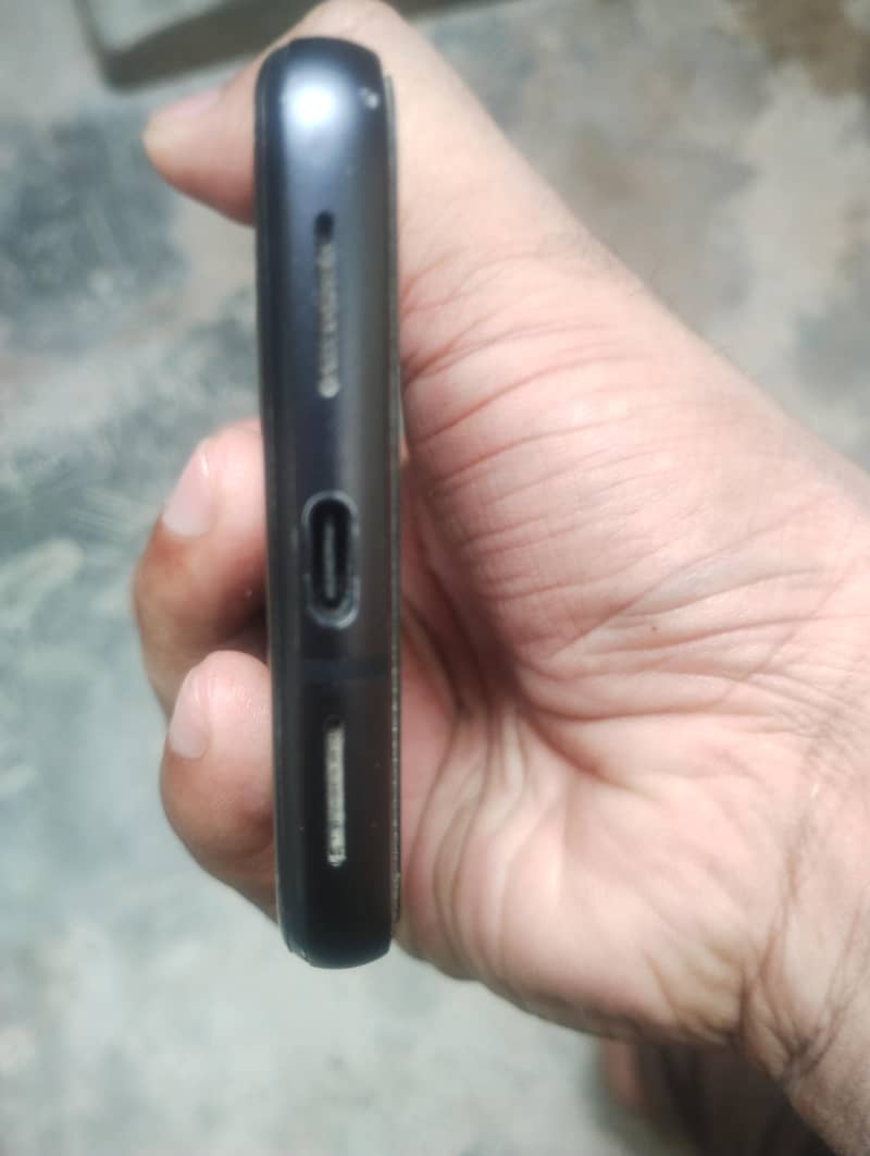 Google Pixel 8 0