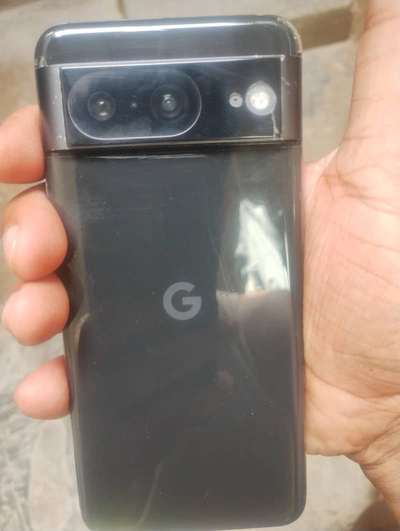 Google Pixel 8 5