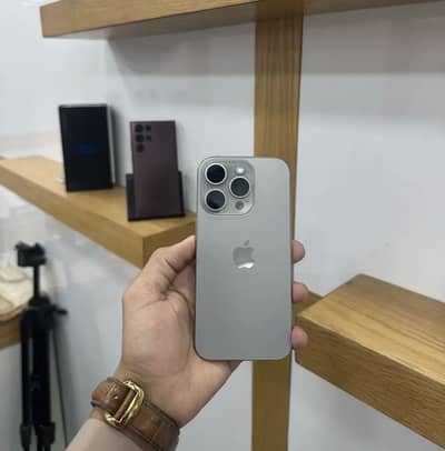 Apple iPhone 15 Pro