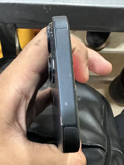 Apple iPhone 14