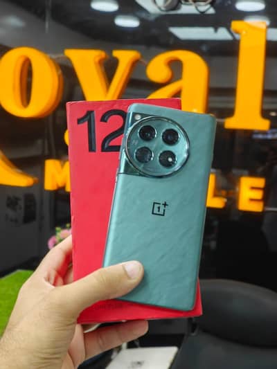 Oneplus 12 16gb 512gb offical pta approved full box chance wala sasta